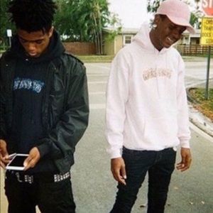 Meet your Posher, Hunter